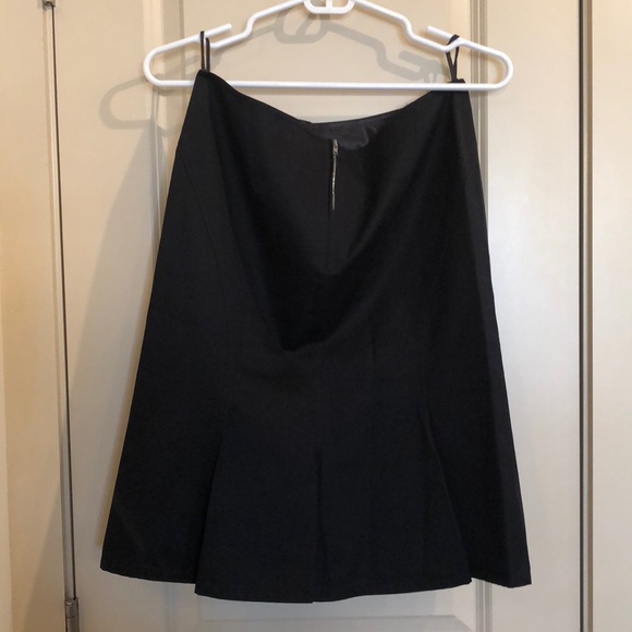 Miu Miu black knee-length skirt - Picture 2 of 5